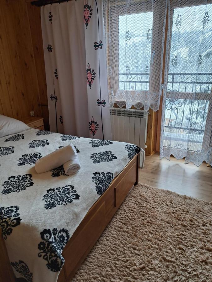 U Lassakow Poronin Buitenkant foto